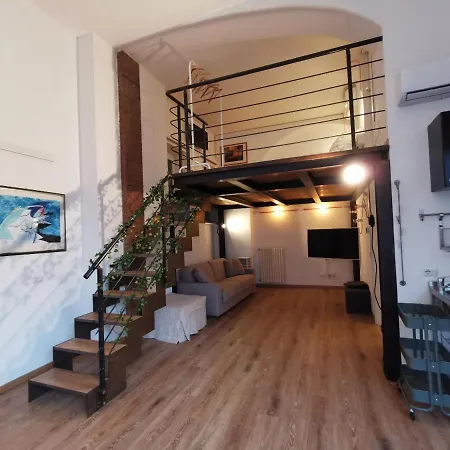 Via Scaldasole 14 Apartment Milan